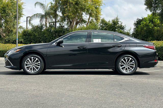 new 2025 Lexus ES 350 car, priced at $44,414