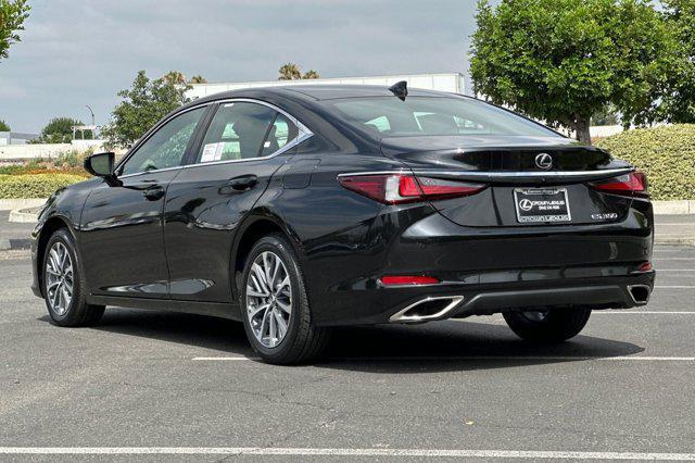 new 2025 Lexus ES 350 car, priced at $44,414