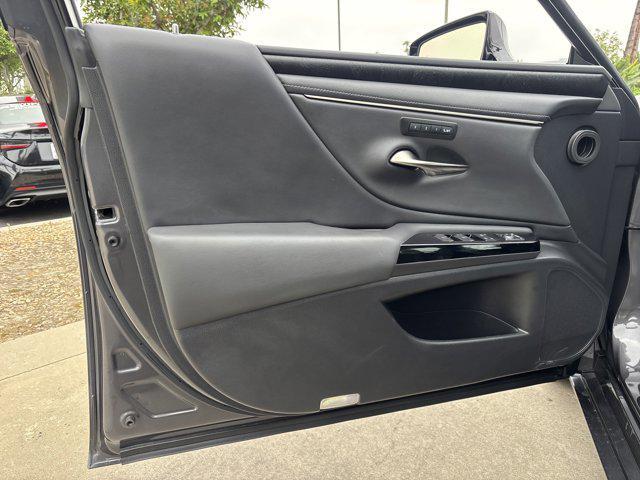 used 2023 Lexus ES 350 car, priced at $34,999