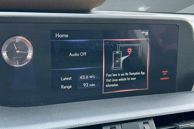 used 2021 Lexus ES 300h car, priced at $28,996