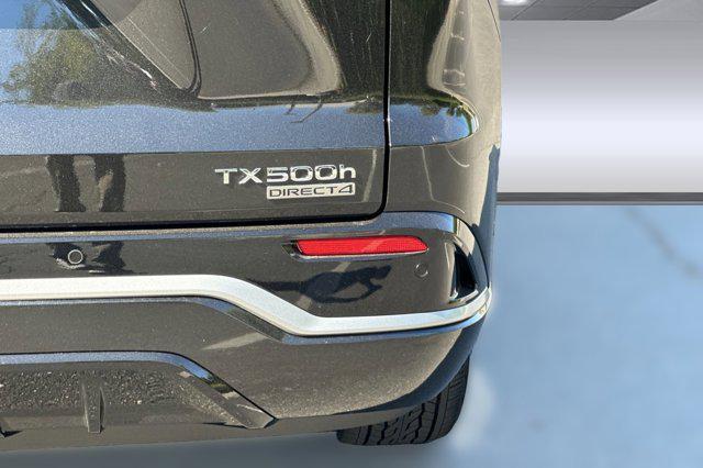 new 2026 Lexus TX 500h car, priced at $77,128