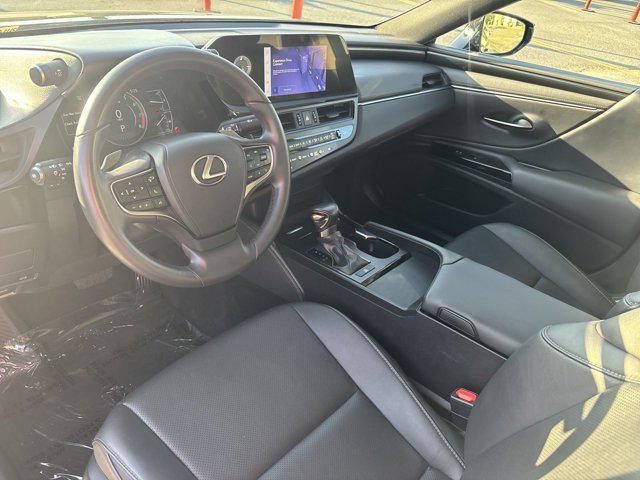 used 2023 Lexus ES 350 car, priced at $38,999