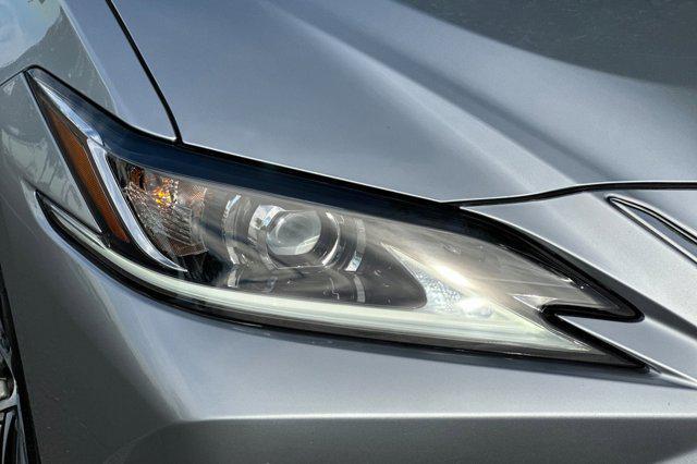 used 2024 Lexus ES 350 car, priced at $38,998