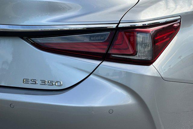 used 2024 Lexus ES 350 car, priced at $38,998