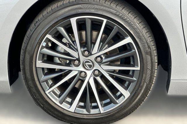 used 2024 Lexus ES 350 car, priced at $38,998