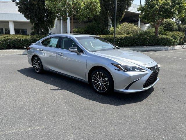 new 2024 Lexus ES 300h car, priced at $48,195