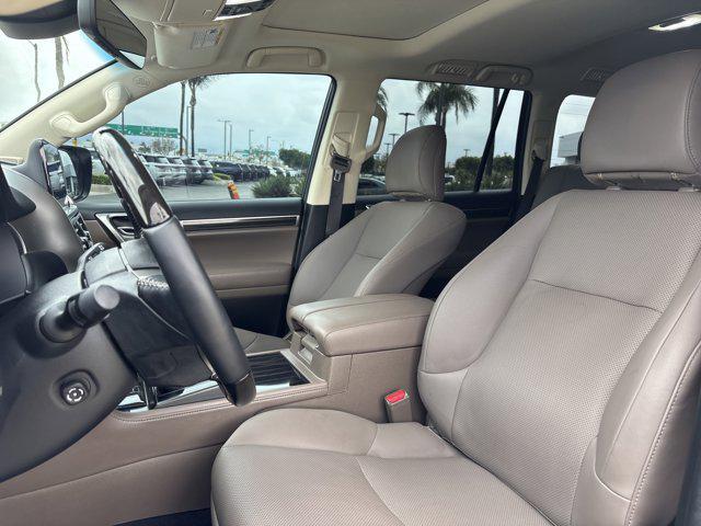 used 2023 Lexus GX 460 car, priced at $65,999