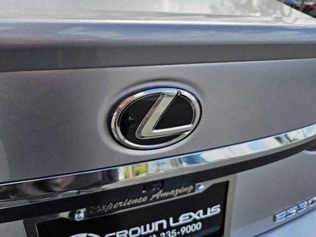 new 2024 Lexus ES 300h car, priced at $48,195