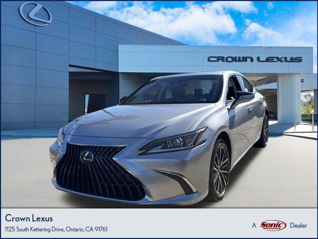 new 2025 Lexus ES 300h car, priced at $50,195