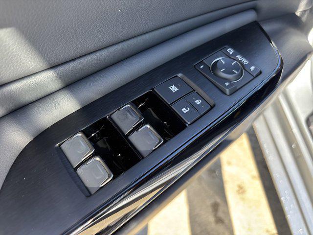 new 2025 Lexus ES 300h car, priced at $50,195