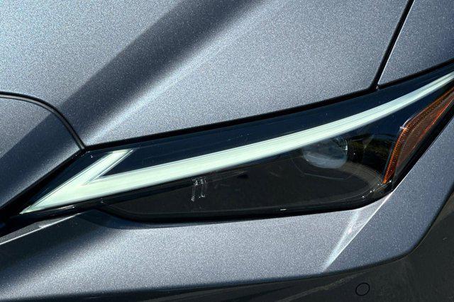 new 2025 Lexus IS 350 car, priced at $50,389