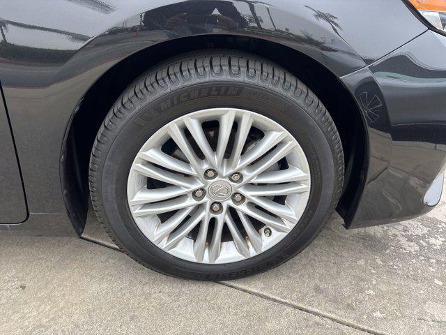 used 2018 Lexus ES 350 car, priced at $23,998