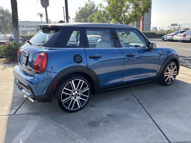 used 2022 MINI Hardtop car, priced at $25,488