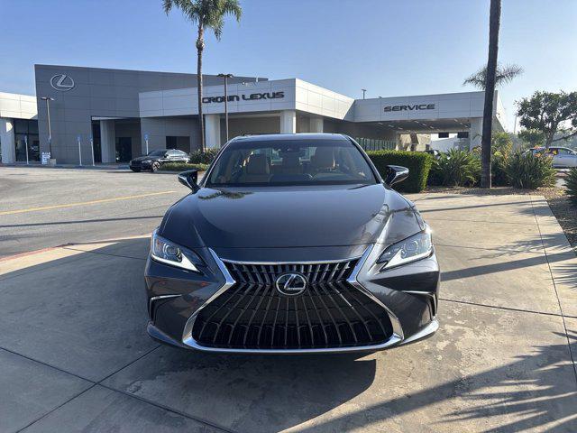 new 2025 Lexus ES 350 car, priced at $45,404