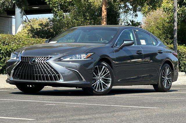 new 2025 Lexus ES 350 car, priced at $48,105