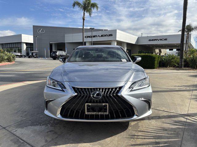 new 2025 Lexus ES 350 car, priced at $41,646