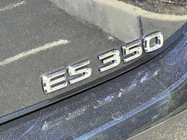 new 2024 Lexus ES 350 car, priced at $46,925