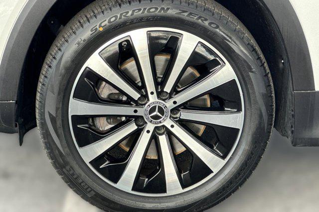 used 2021 Mercedes-Benz GLB 250 car, priced at $26,999