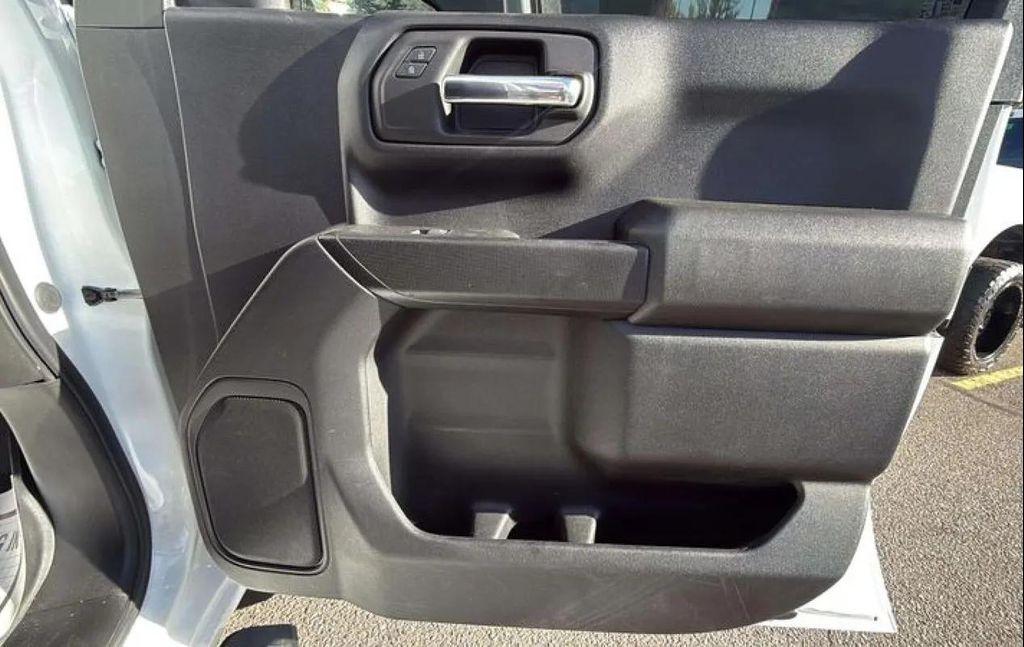used 2021 Chevrolet Silverado 1500 car, priced at $31,988