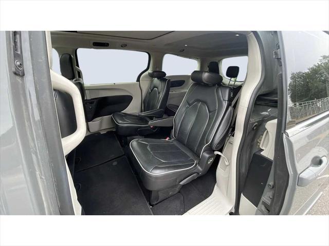 used 2022 Chrysler Pacifica car, priced at $30,487