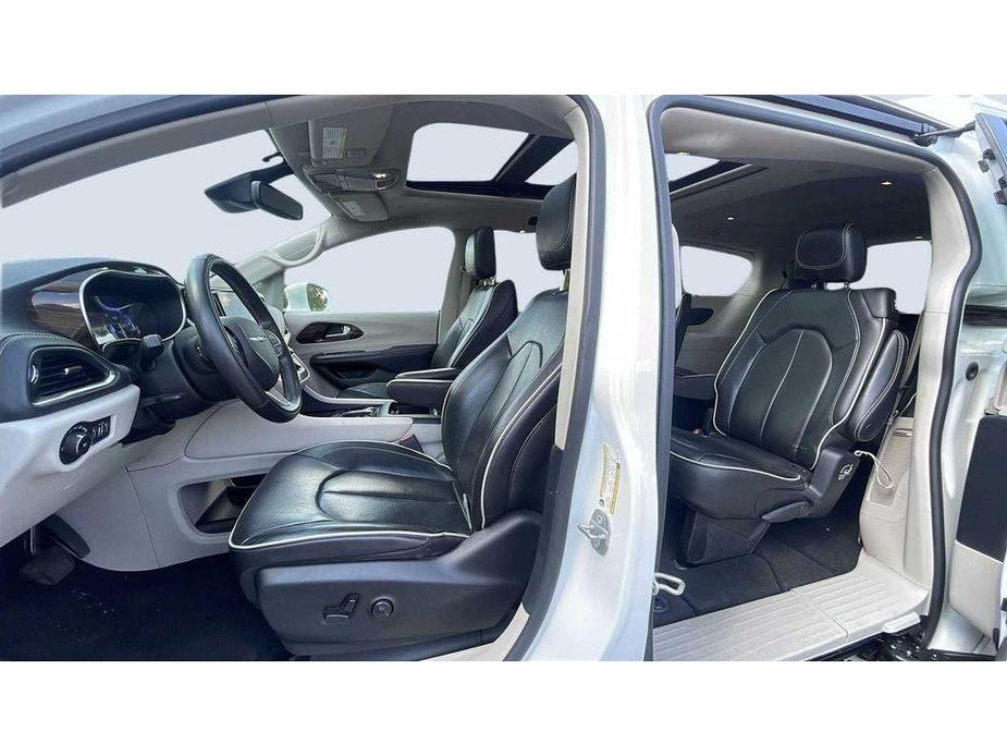 used 2022 Chrysler Pacifica car, priced at $21,487