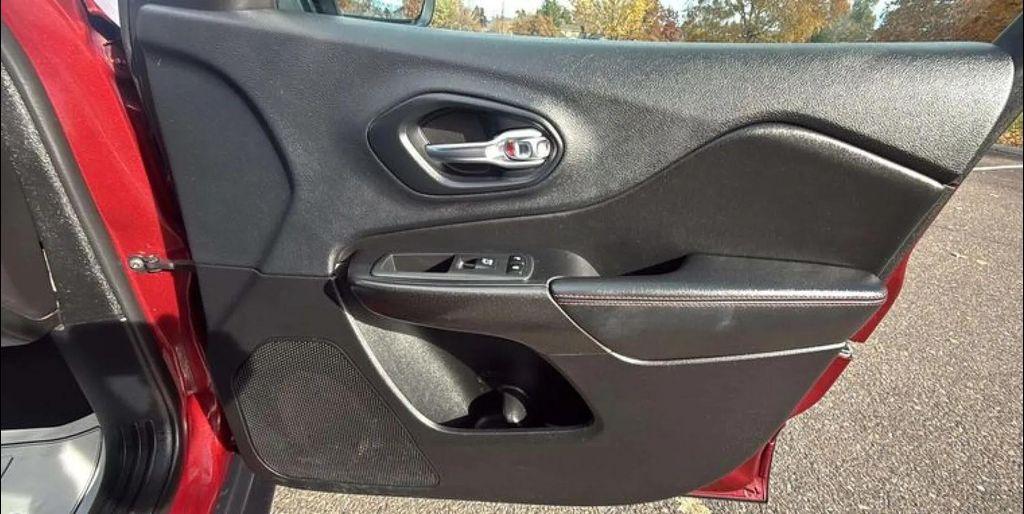 used 2019 Jeep Cherokee car, priced at $15,988