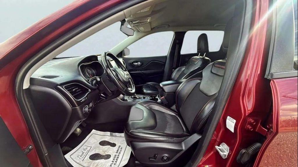 used 2019 Jeep Cherokee car, priced at $15,988