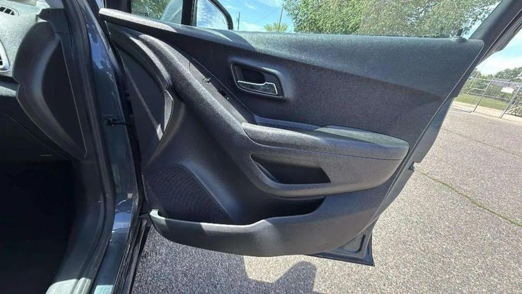 used 2022 Chevrolet Trax car, priced at $14,988