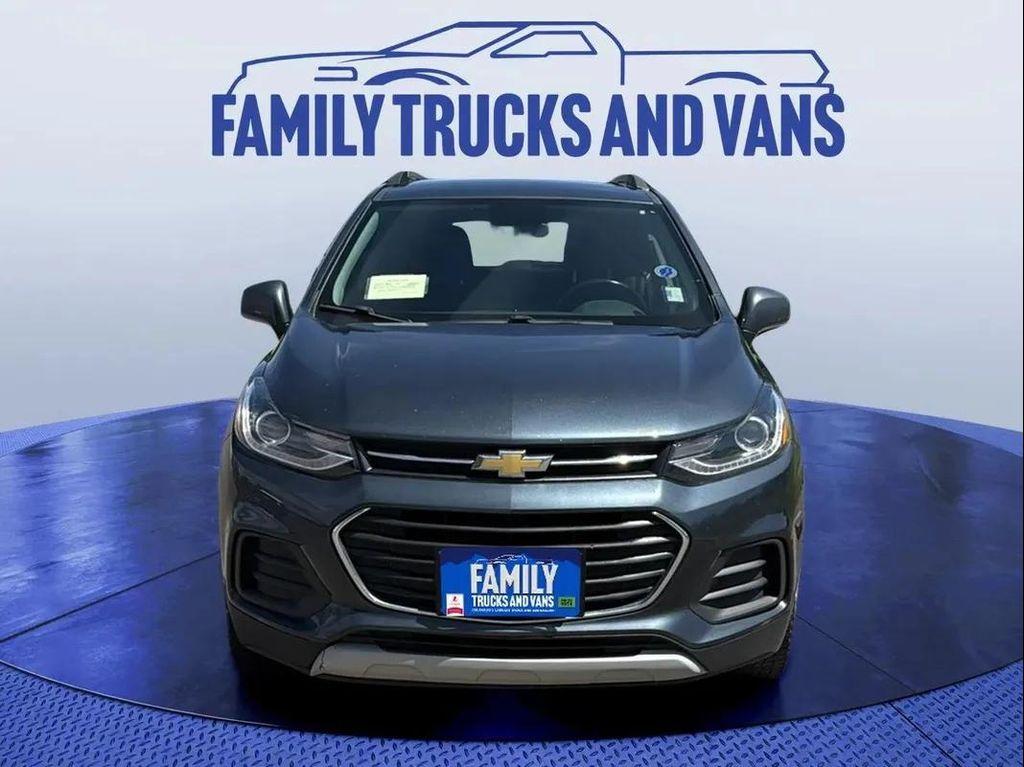 used 2022 Chevrolet Trax car, priced at $14,988