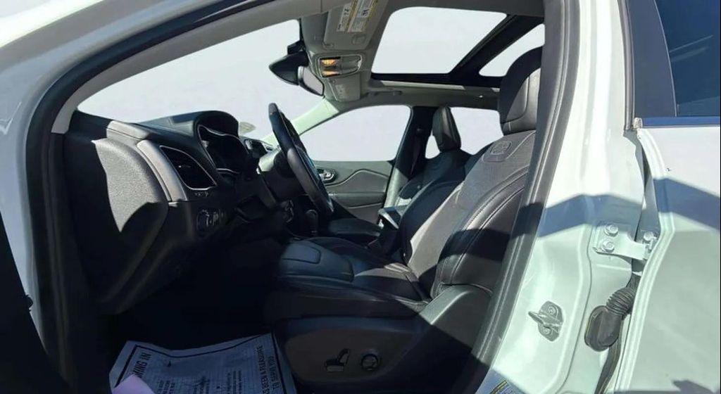 used 2019 Jeep Cherokee car, priced at $21,988