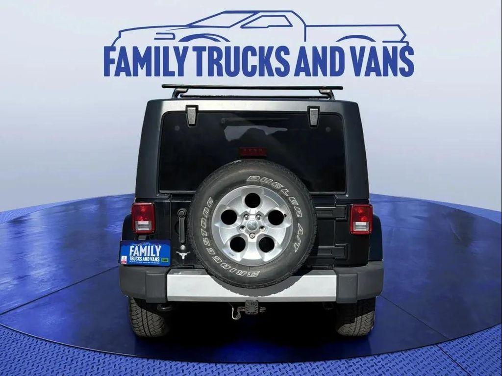 used 2014 Jeep Wrangler Unlimited car, priced at $15,500