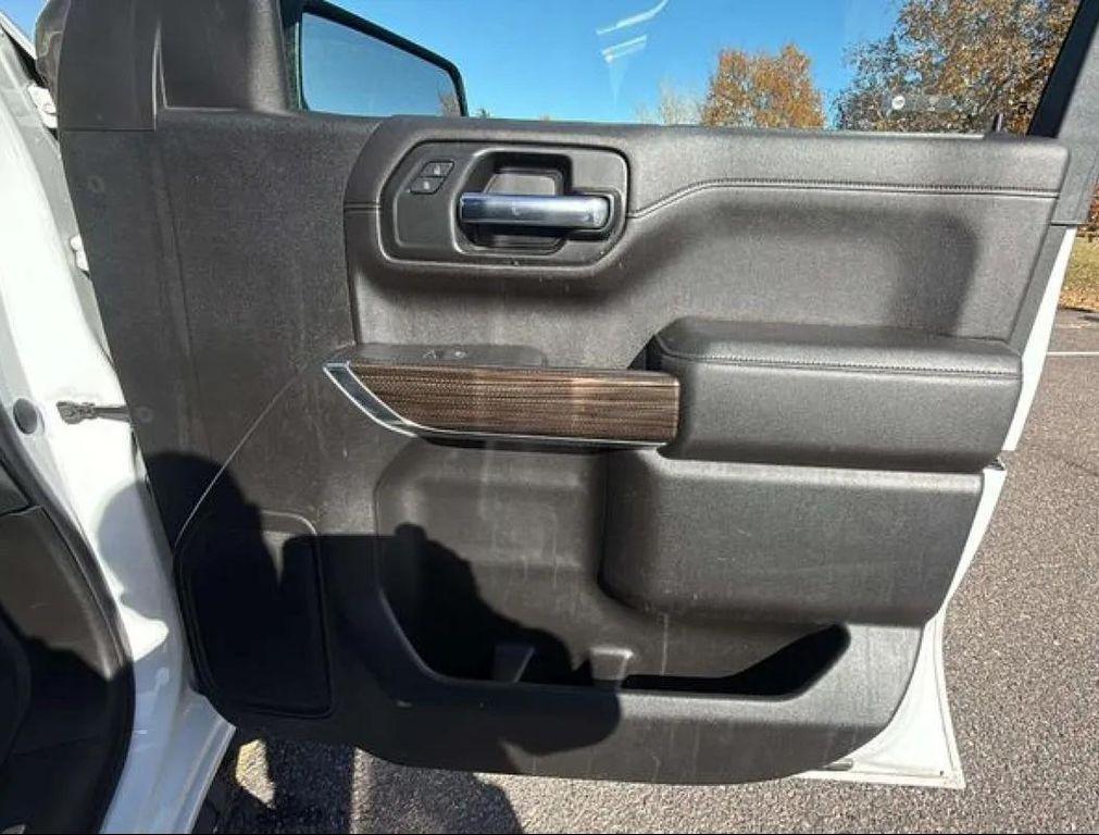 used 2020 Chevrolet Silverado 1500 car, priced at $21,988