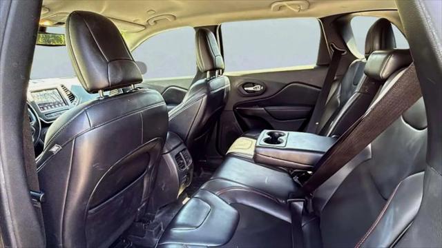 used 2020 Jeep Cherokee car, priced at $18,988