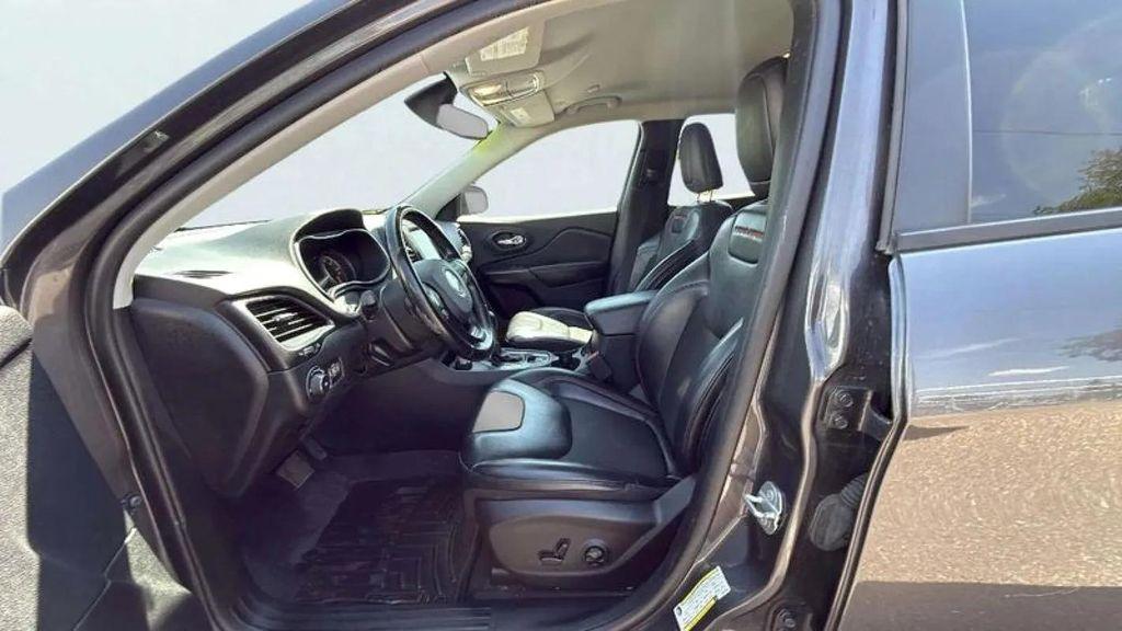 used 2020 Jeep Cherokee car, priced at $17,988