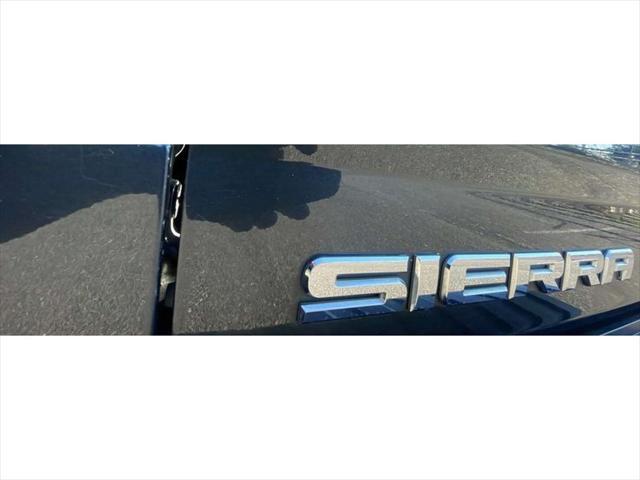 used 2018 GMC Sierra 1500 car, priced at $28,487