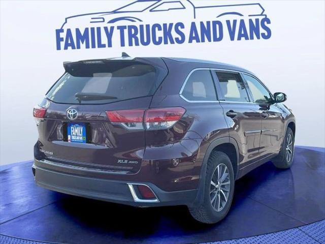 used 2018 Toyota Highlander car, priced at $29,487