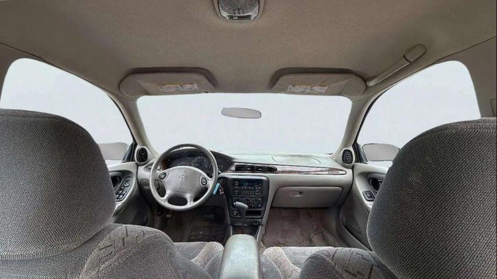 used 2002 Chevrolet Malibu car, priced at $6,988