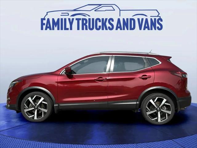used 2020 Nissan Rogue Sport car, priced at $16,988