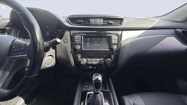 used 2020 Nissan Rogue Sport car, priced at $16,988
