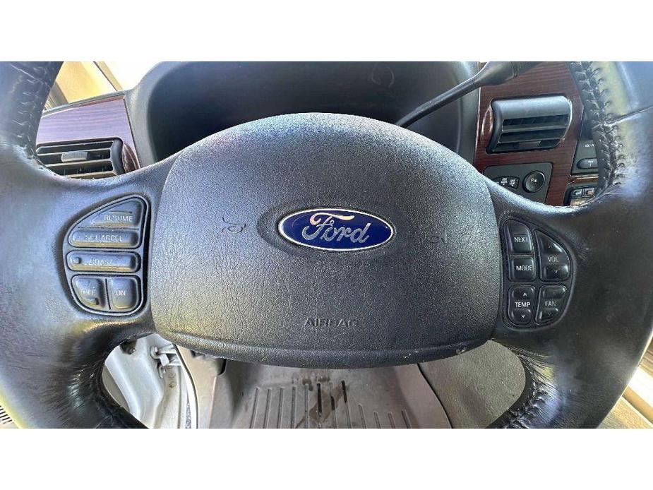 used 2005 Ford F-250 car, priced at $14,487