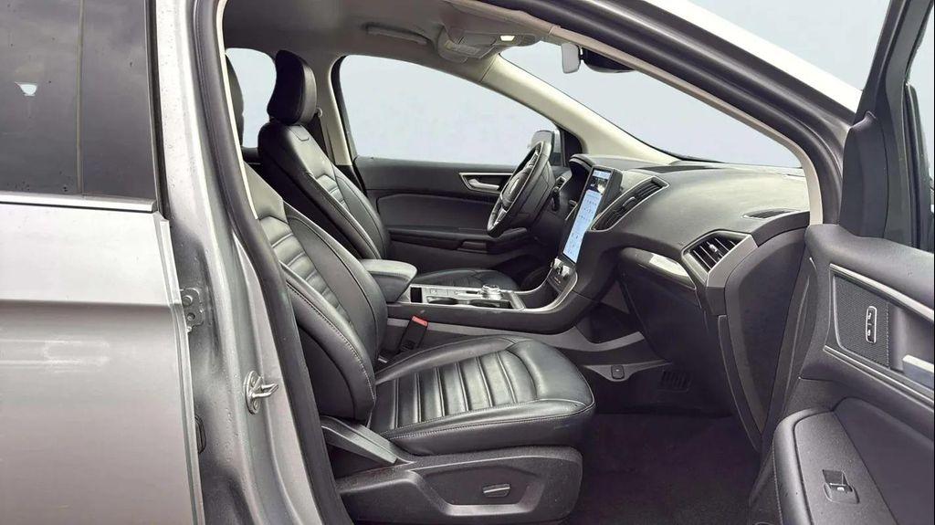 used 2024 Ford Edge car, priced at $26,500