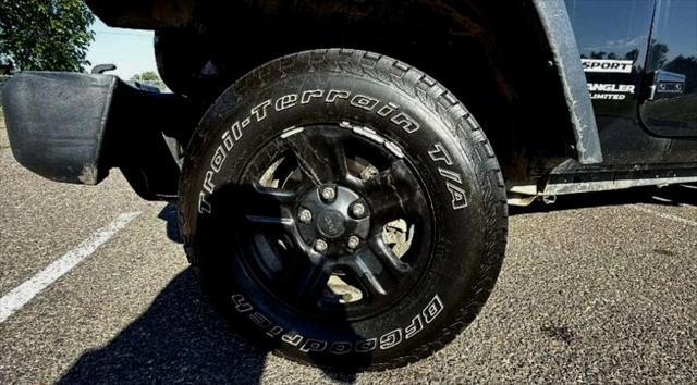 used 2015 Jeep Wrangler Unlimited car, priced at $18,988
