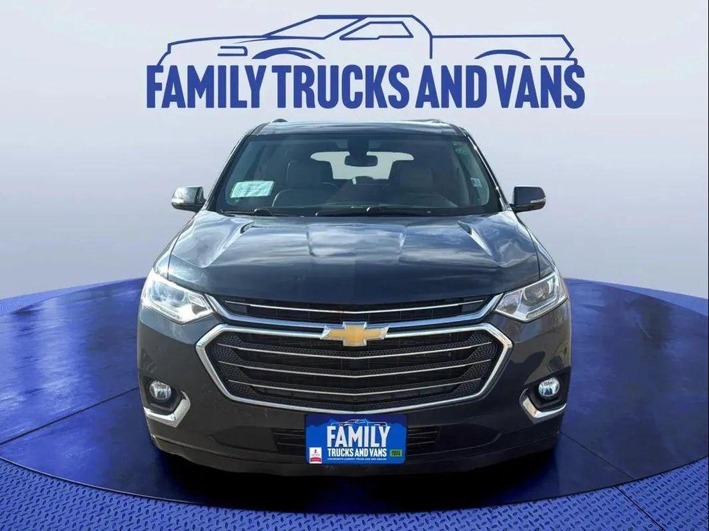 used 2018 Chevrolet Traverse car, priced at $17,988