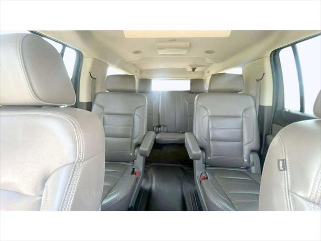 used 2015 GMC Yukon XL car, priced at $28,487