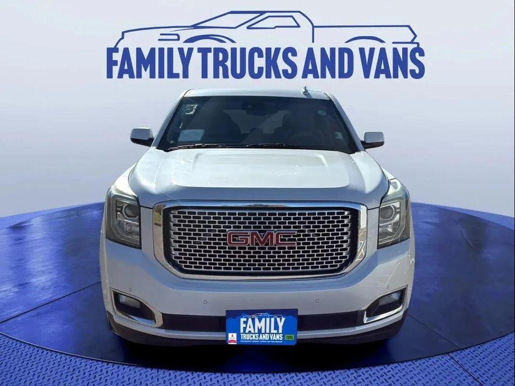 used 2016 GMC Yukon car, priced at $25,988