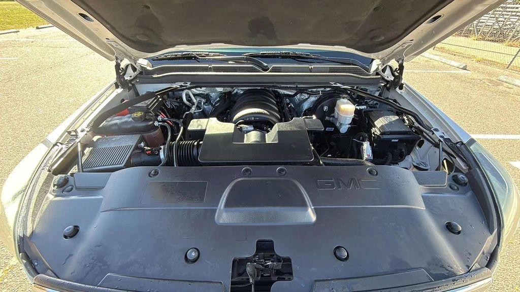 used 2016 GMC Yukon car, priced at $25,988