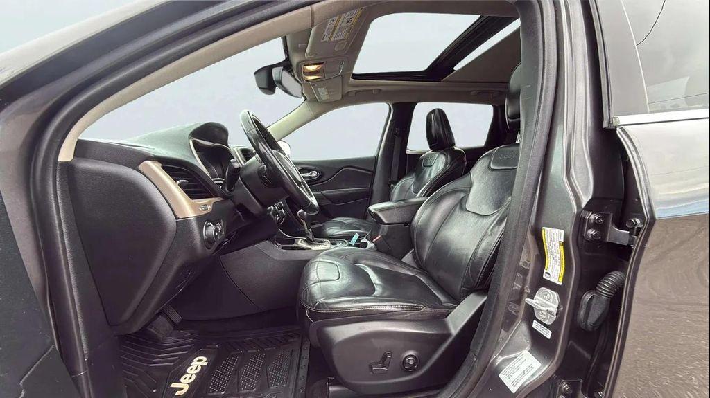 used 2015 Jeep Cherokee car, priced at $8,988