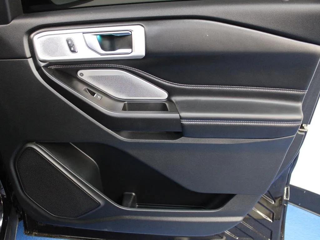 used 2020 Ford Explorer car, priced at $31,500