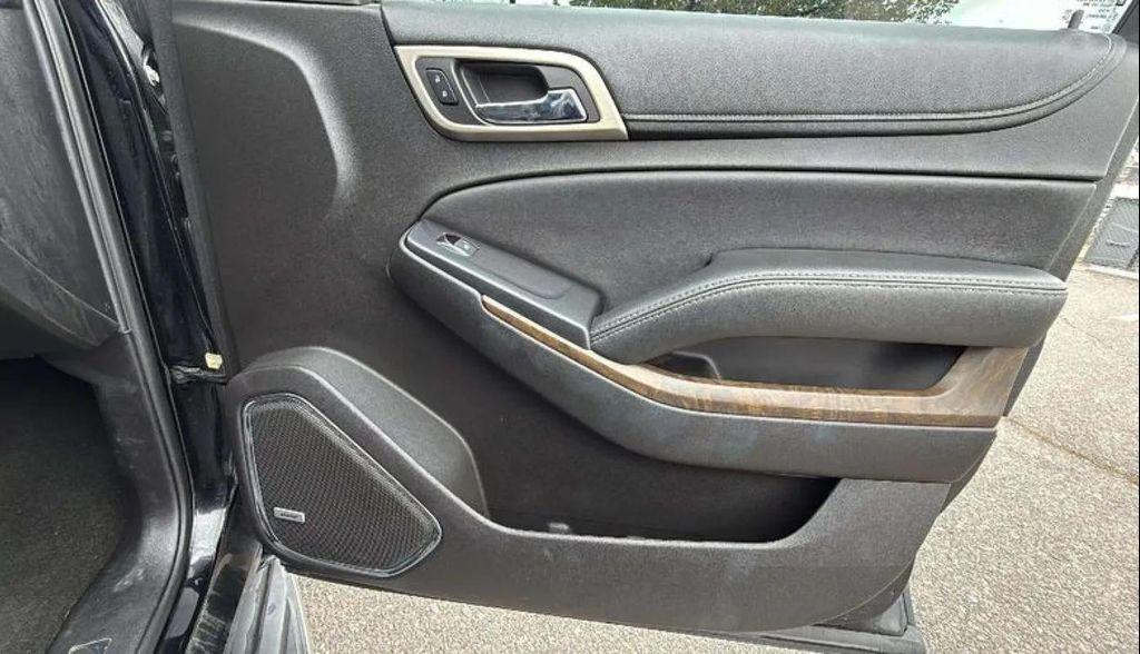 used 2018 GMC Yukon car, priced at $31,988