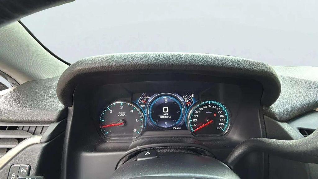 used 2018 GMC Yukon car, priced at $31,988